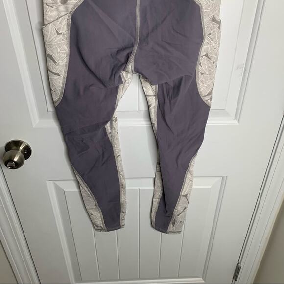 Athleta palm all in  7/8 tights leggings size small - Picture 6 of 12